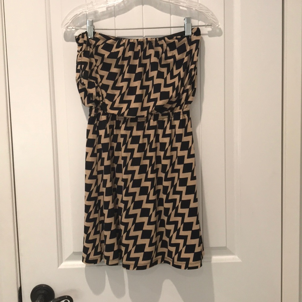 Adorable strapless dress size XS